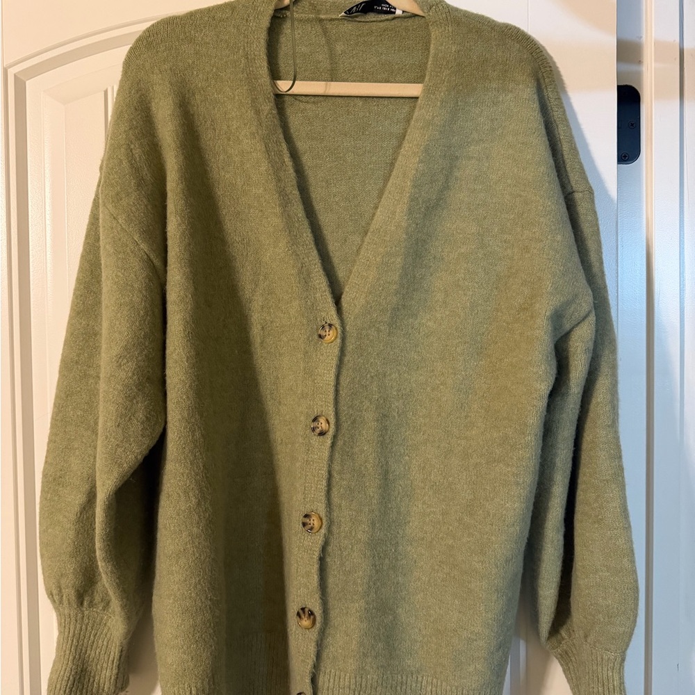 Zara Green Women's Sweater Cardigan